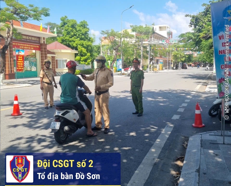 Phòng Cảnh sát giao thông: Phát hiện, xử lý 233 trường hợp vi phạm nồng độ cồn